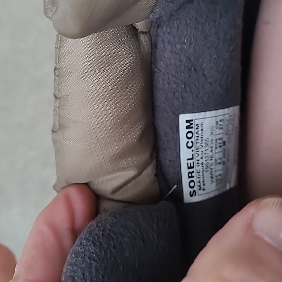 Sorel out n about puffy boots - Picture 4 of 14